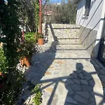 Soeguet Osman Koey Evi Holiday home *