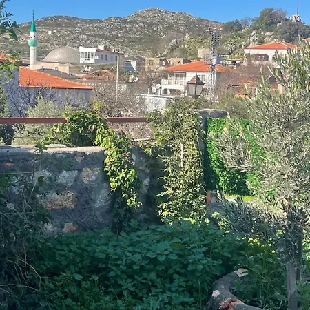 Soeguet Osman Koey Evi *