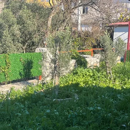 Soeguet Osman Koey Evi Semesterbostad Taslica