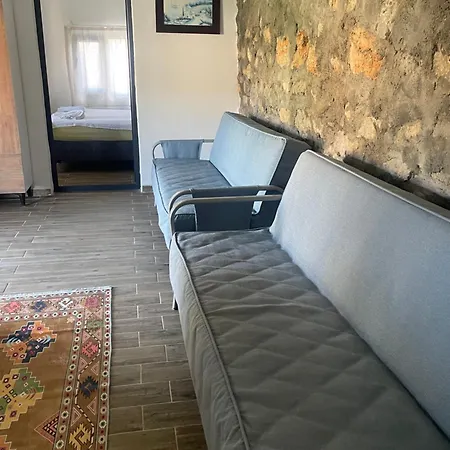 Holiday home Soeguet Osman Koey Evi *