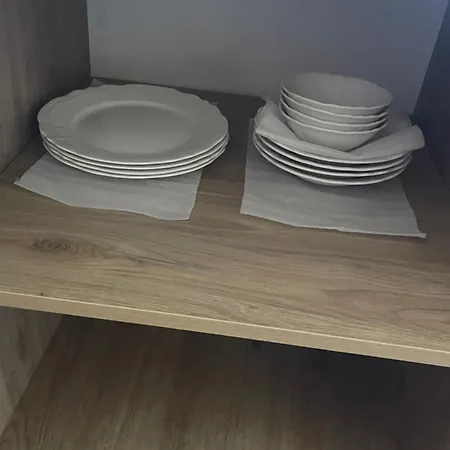 Soeguet Osman Koey Evi * Taslica